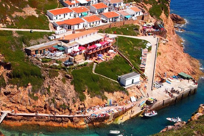 Private Tour: Berlenga Grande Island Day Trip from Lisbon - Snorkeling on Berlenga Grande: yes, you get the gear, but plan for cold
