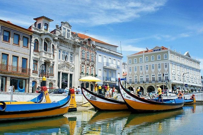 Private Tour: Coimbra (World Heritage) & Aveiro (Little Venice) tour day trip from Lisbon with lunch - Coimbra’s student city: Paço das Escolas, fado, and the Pedro I story