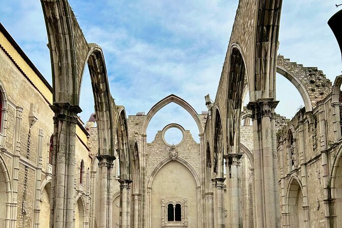 Private Tour DE Tuk Tuk Chiado and Bairro Alto in Lisbon - Basilica da Estrela: A White Dome and a Calm Break
