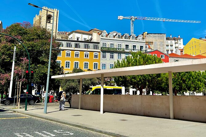 Private Tour DE Tuk Tuk Chiado and Bairro Alto in Lisbon - Largo do Carmo and the Carmo Convent Ruins