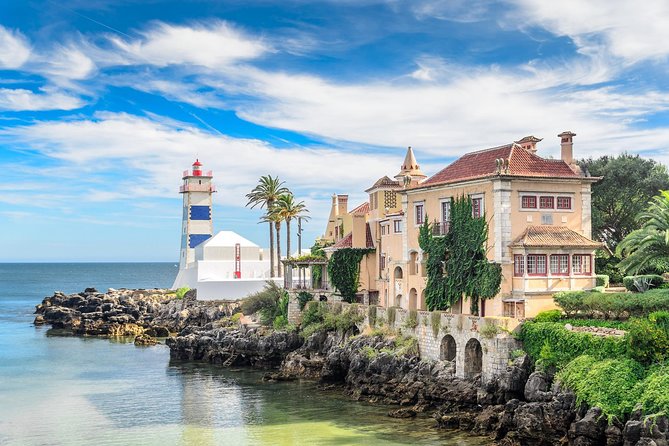 Private Tour: Estoril and Cascais Day Trip from Lisbon - Estoril Casino Gardens: A Grand Finish to the Day