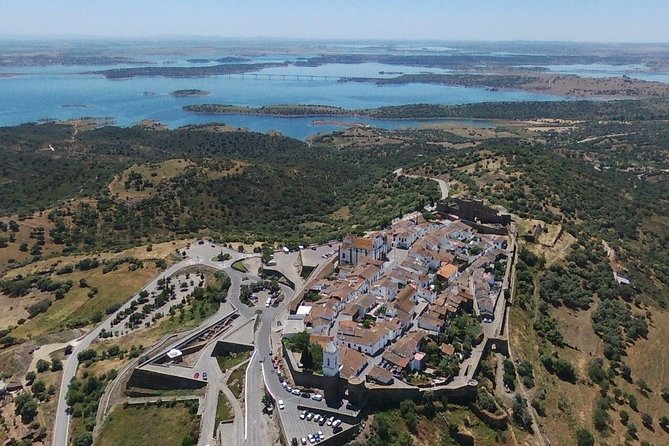 Private Tour Évora - Wine Tasting - Beautiful Medieval Village of Monsaraz - Igreja de São Francisco: Gothic-Manueline meets Portugal’s maritime era