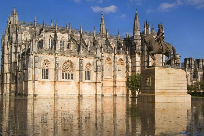 Private Tour Fátima, Batalha, Nazaré and Óbidos from Lisbon - Price and value: what $136.04 per person really covers