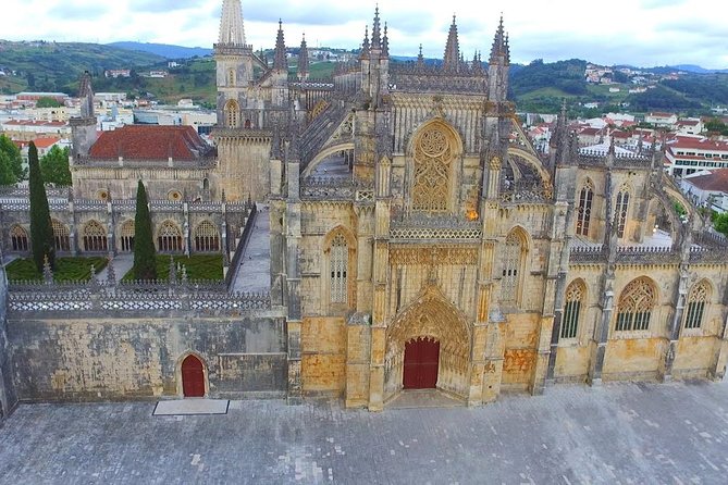 Private Tour Fatima-Batalha-Nazaré-Óbidos from Lisbon full day - Key highlights