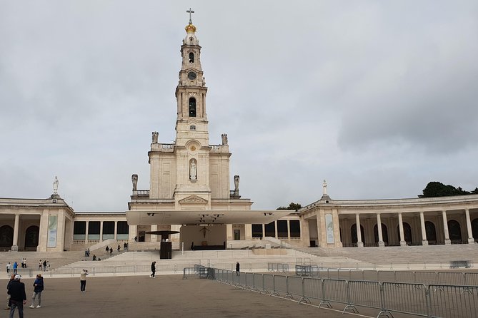 Private Tour Fátima - Batalha - Nazaré - Óbidos Full Day - Who This Tour Fits Best (and Who Might Want Something Different)