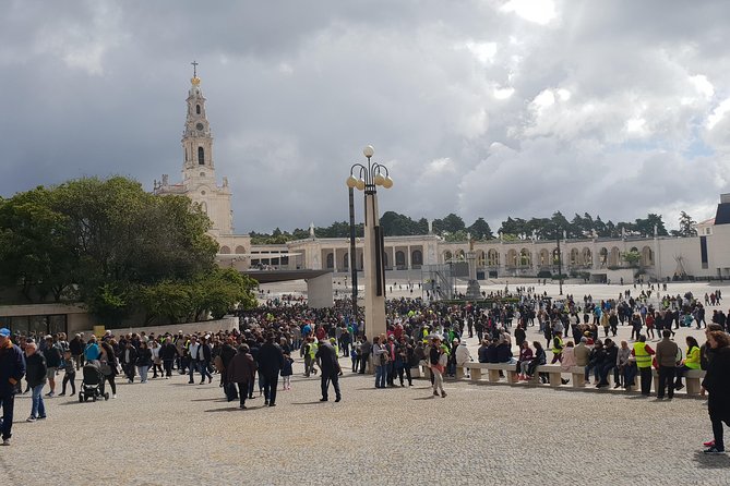 Private Tour Fátima - Nazaré - Batalha - Óbidos - Key reasons you might love this day trip