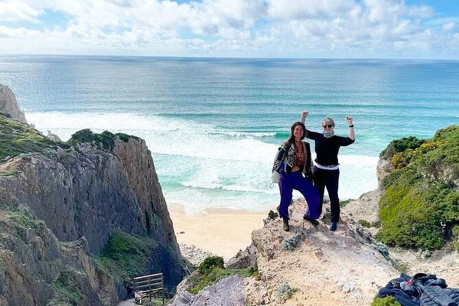 Private Tour Fátima, Óbidos, Nazaré, Natural Caves with Drinks - Stop 4: Nazaré Cliffs and Lunch at Your Own Pace