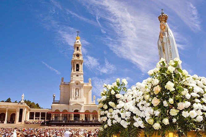 Private tour for 1 to 4 people: Fátima, Batalha, Nazaré and Óbidos - Key things to know before you go
