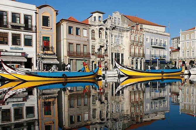 Private Tour for small groups of 7 Days in Portugal from Lisbon - Évora’s Roman Temple of Diana, Chapel of Bones, and cork craft