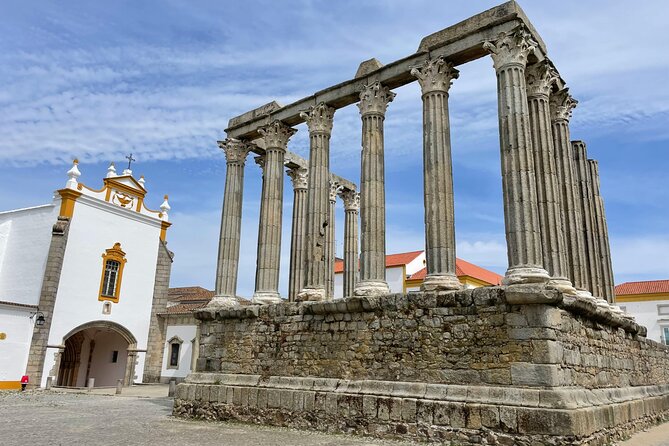 Private Tour from Lisbon to Evora and Monsaraz with Wine Tasting - Key points to know before you go
