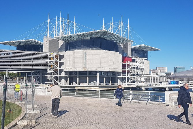 Private Tour in Lisbon, Half day - Car Comfort vs. City Roads: A Practical Reality Check
