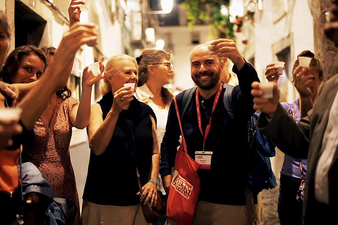 Private Tour: Lisbon Sunset Walking Tour with Fado Show and Dinner - Miradouro das Portas do Sol and the Alfama approach