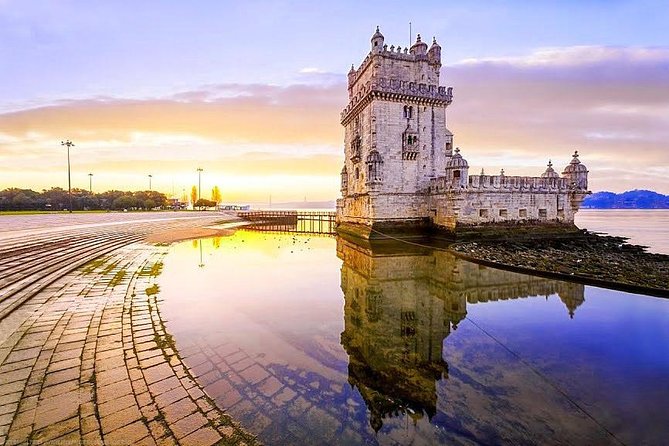 Private tour of Portugal 5 days from Lisbon - Day 2 at the National Palace of Pena: Two Hours to Get Oriented