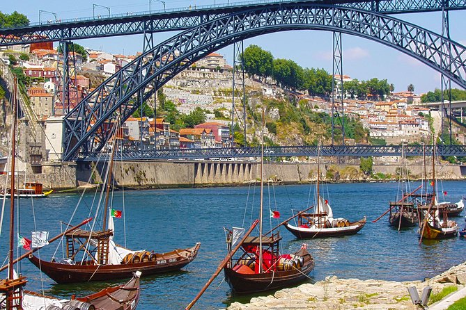 Private tour of Portugal 5 days from Lisbon - Price and Logistics: Is $1,458.18 Per Person Good Value?
