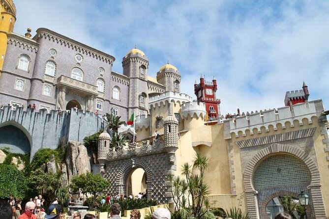 Private Tour of Sintra, Cabo da Roca and Cascais with 2 Palaces - Cascais: royal-era elegance at a relaxed pace