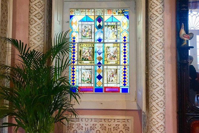 Private Tour, Pena Palace,Sintra,Cascais and Full Day Wine Tasting - Sintra Historic Center Time: Lunch, Layers, and Getting Your Bearings