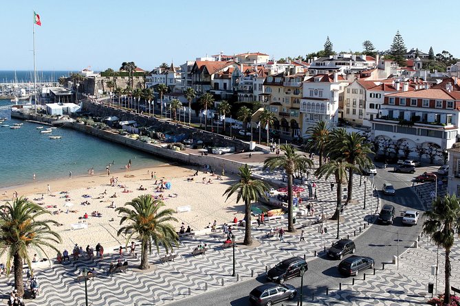 Private Tour - Sintra and Cascais(Luxury) - Cascais old town walk: the relaxed finish after the cliffs