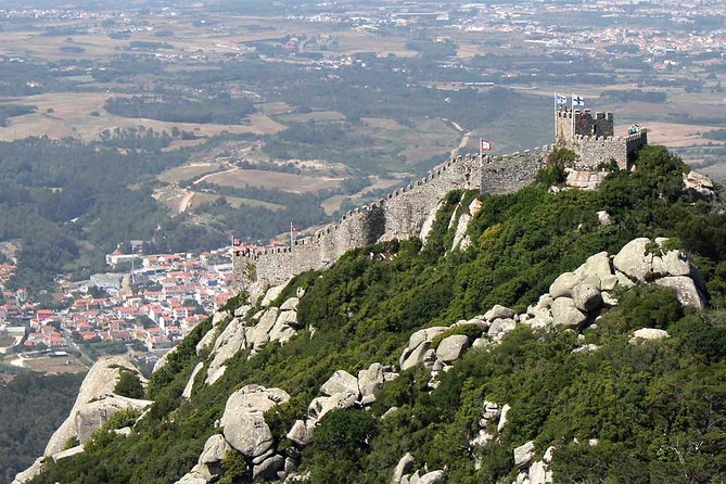 Private Tour Sintra, Cabo Da Roca E Cascais - 9:00 a.m. pickup, transfers, and staying connected on the drive