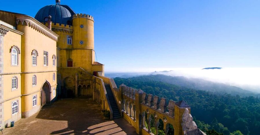 Private Tour : Sintra, Pena palace, Cabo da roca, Cascais - Private SUV comfort: Lisbon pickup and a day that moves at your pace