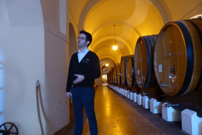 Private Tour to Evora with wine tasting at the Cartuxa Winery - Évora’s Cathedral and Praca do Giraldo: where the Middle Ages still shows up