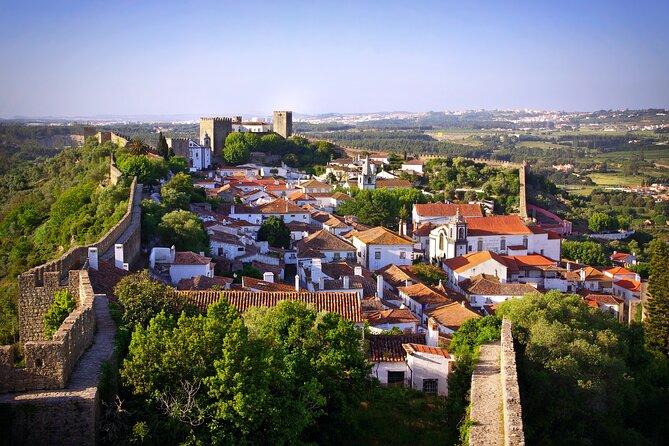 Private Tour to Portugal's SilverCoast - Nazaré, Óbidos & Fátima - Fátima’s basilica, the Chapel of the Apparitions, and the shepherds’ tombs