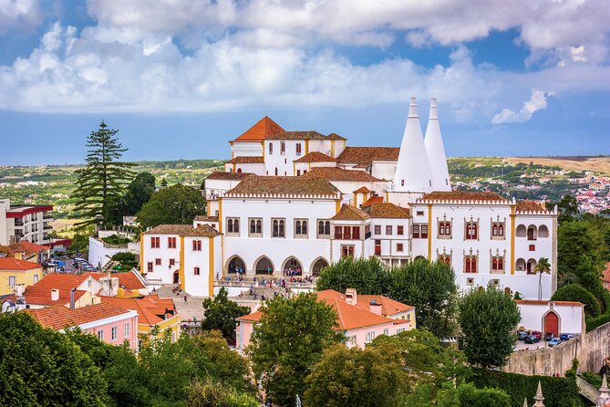 Private Tour to Sintra and Cascais - Azenhas do Mar: the quick ocean-pool moment