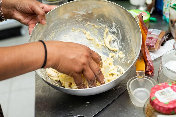 Private Traditional Portuguese Cooking Class in Lisbon with Paula - Paula’s home kitchen: intimate cooking, family-home reality