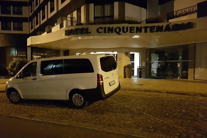 Private Transfer from Lisbon to Porto with WiFi on Board - On board comfort: Wi‑Fi, air‑con, and phone power