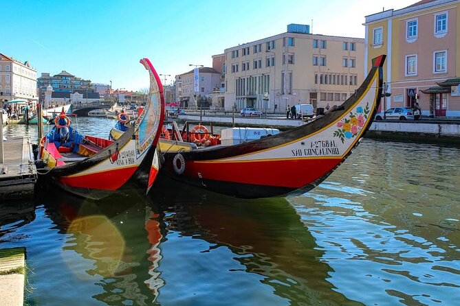 Private Transport Lisbon - Porto or Porto - Lisbon with 3 Stops - Óbidos: medieval walls and a stroll you can finish