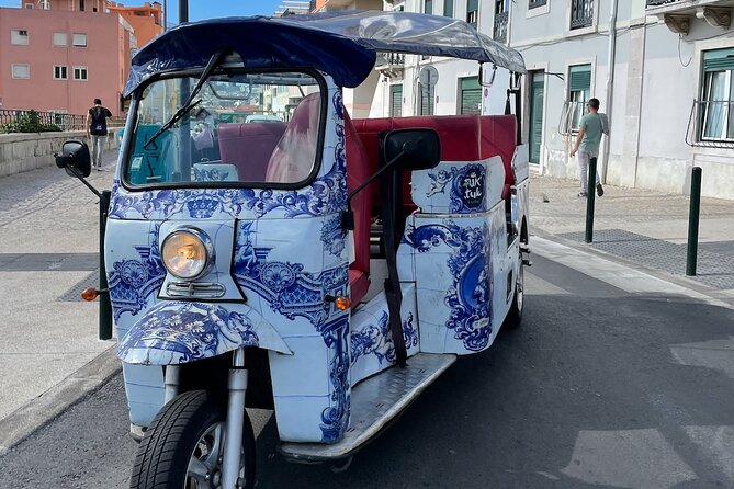 Private Tuk Tuk Tour in Lisbon 1H30 - São Vicente to Chiado: Old Neighborhood Streets Without the Whole Trek