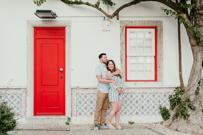 Private Vacation Photography Session with Local Photographer in Lisbon - Logistics that can make or break your day (what’s included vs not)