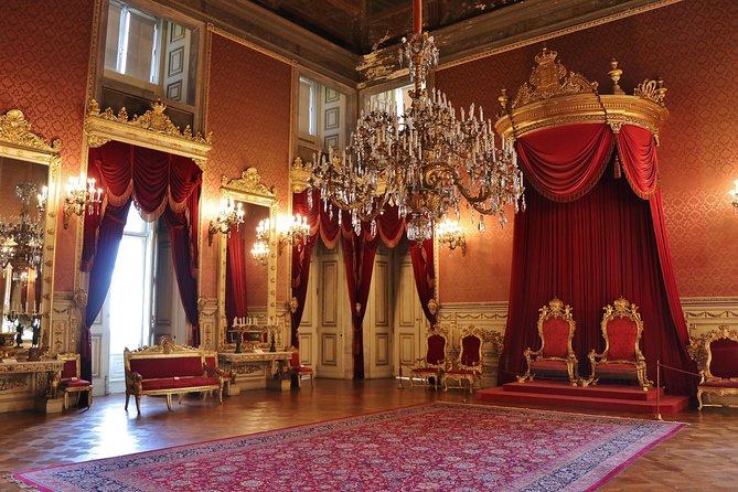 Queluz and Ajuda Palaces Private Tour, Lisbon´s forgotten history. - Queluz’s Canal dos Azulejos: tiled storytelling and royal leisure by boat