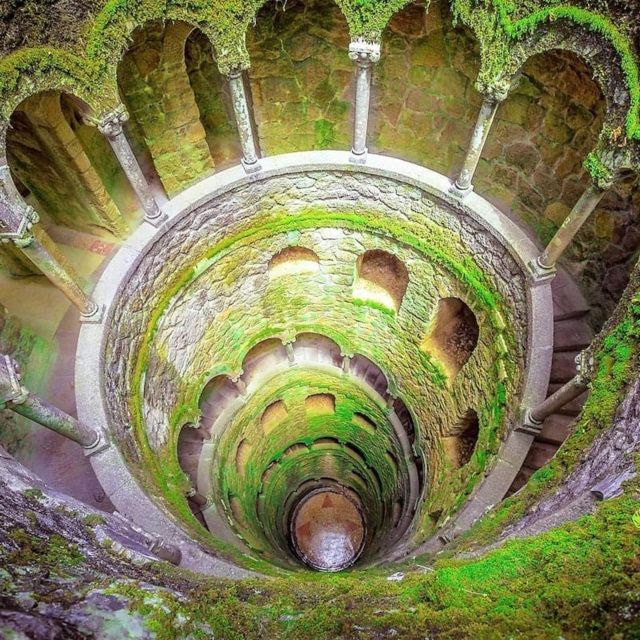 Quinta da Regaleira Skip-the-Ticket-Line Entry & Audioguide - Greenhouse, aquarium, and the Fountain of Abundance (the “pleasant surprises” loop)