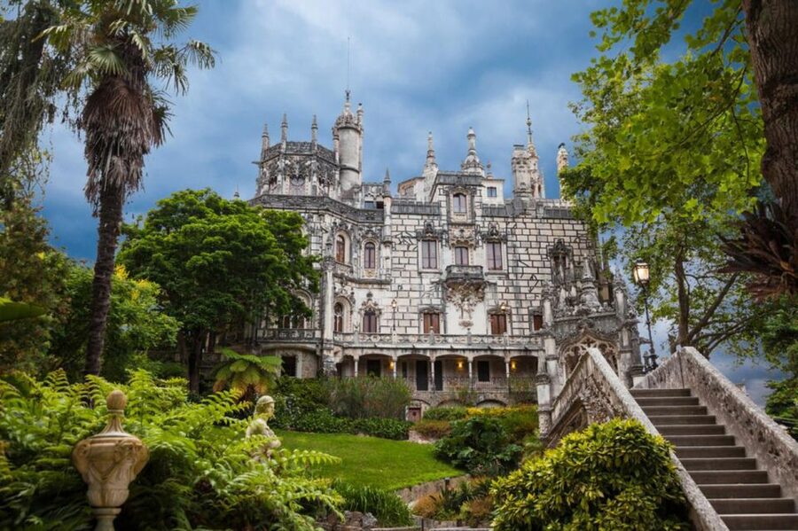 Quinta da Regaleira Skip-the-Ticket-Line Entry & Audioguide - 80 minutes on the grounds: how to pace yourself without missing the point