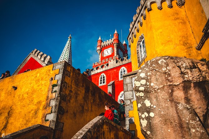 Romantic & Stylish Sintra Self-Drive Tour – Explore All Monuments - Moorish Castle and Pena Palace: viewpoints you can pace yourself