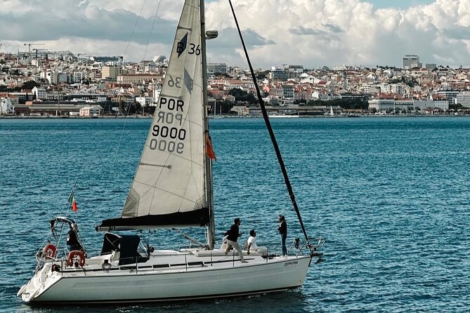 Sailboat Excursion along the Magnificent Tagus River - Padrão dos Descobrimentos and the Lisbon Story in One Sweep