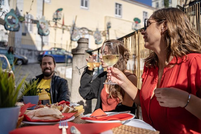 Segway Food Tour of Alfama and Old Town Lisbon - Alfama by Segway: Fado Lanes, Cats, and That Old Lisbon Feel