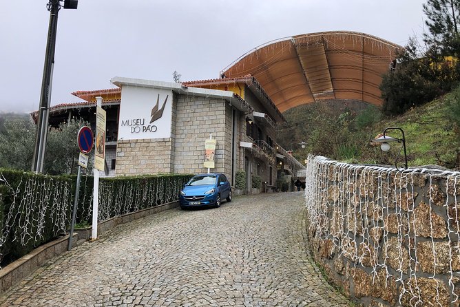 Seia / Manteigas / Serra da Estrela private tour - The long ride from Lisbon feels easier with this setup