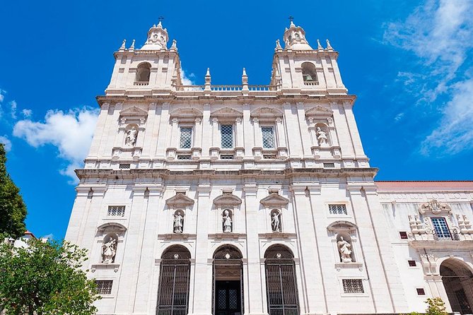 Self-Guided Audio Tour - Lisbon on Wheels: the capital of the sea - São Vicente de Fora and the Baroque tile you should look for