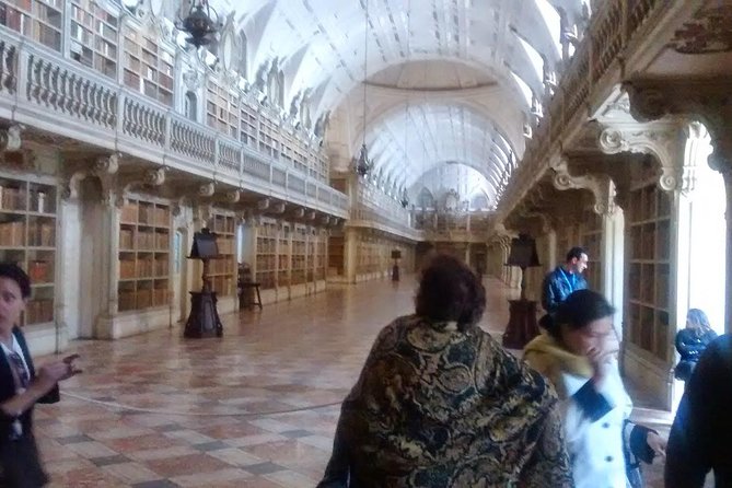 Senior Tourism: Gastronomic and cultural experience near Lisbon - Turning Lisbon Into a Full Coastal Day