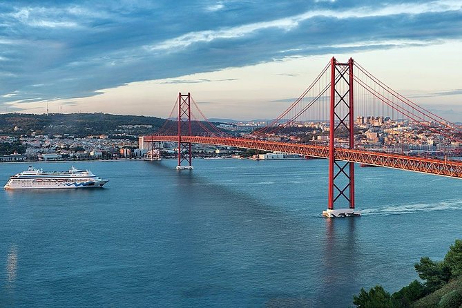 Sesimbra, Azeitao and Setubal Private Tour with Wine Tasting - The return ride and the Vasco da Gama Bridge finish