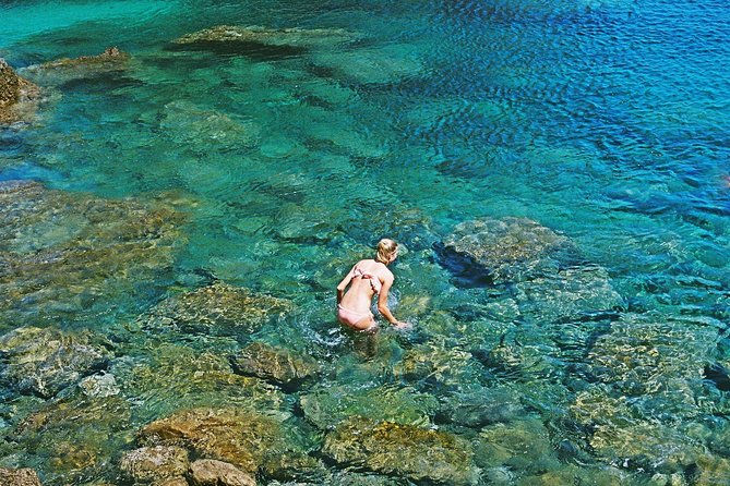 Sesimbra Wild Beach Tour from Lisbon - Ribeira do Cavalo wild beach: the steep part that makes it special