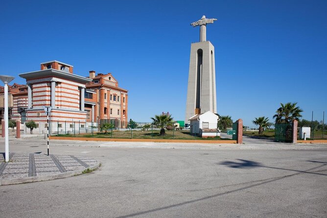 Setúbal,Sesimbra & Palmela - Private tour, Nature & Culture - Key Things That Make This Day Work
