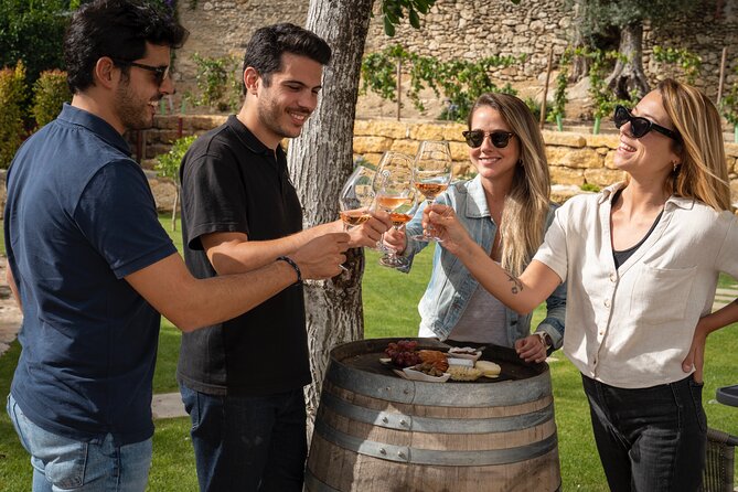 Setúbal: Winery & Fish Market Tasting Tour from Lisbon - Logistics you should plan for: meeting point, timing, and extras