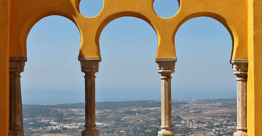 Sintra and Cascais: Full-Day Private Sightseeing Tour - Who Should Book This Private Sintra and Cascais Tour