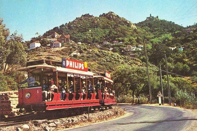 Sintra And Cascais Full-Day Tour with Local Guide - How the Guides Make the Day Feel Personal (Even in a Small Group)