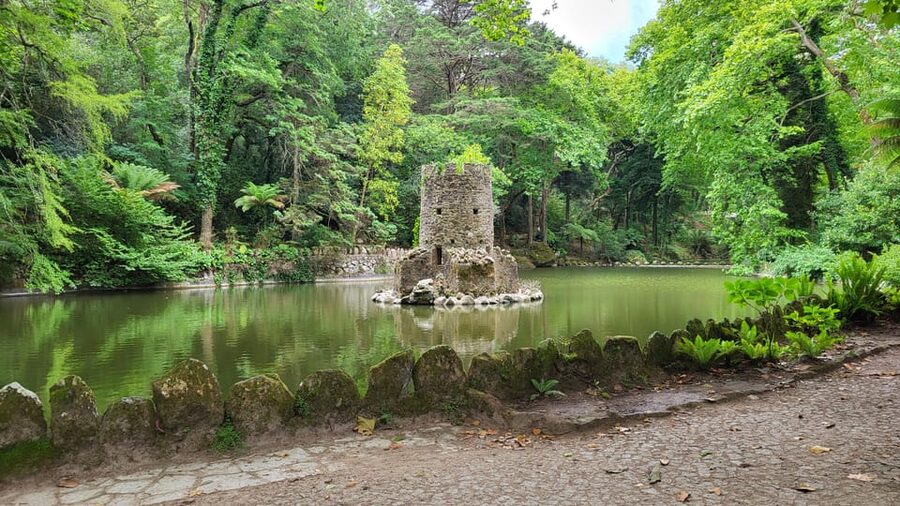Sintra and Cascais: Private and Customizable Tour - Moorish Castle, Monserrate, and How Viewpoints Replace Long Waiting