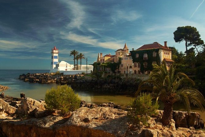 Sintra and Cascais Private Personalized Full-Day Experience - Timing tips from the driver style: how to avoid Pena chaos