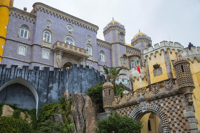 Sintra and Cascais Small-Group Day Trip from Lisbon - Cabo da Roca Cliffs: Europe’s Western Edge for Real Photos