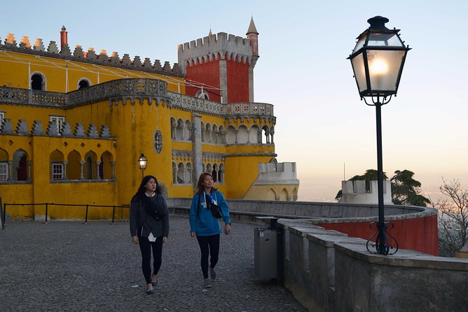 Sintra and Cascais Small Group Tour from Lisbon - Guincho Beach and Boca do Inferno: quick stops with real atmosphere